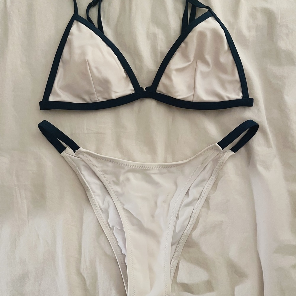 White triangle bikini set
